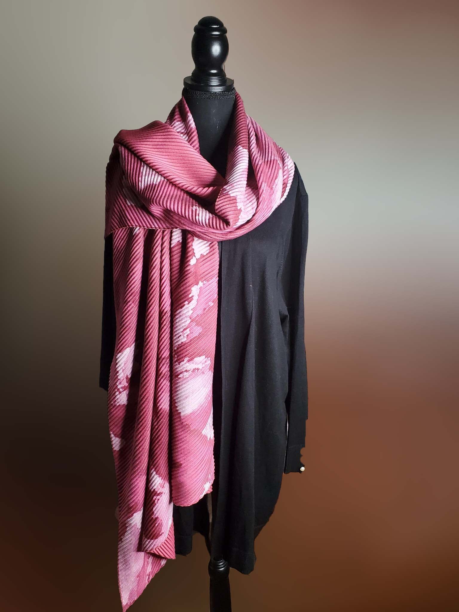 Ellen Tracy Fashionable Pink Scarf